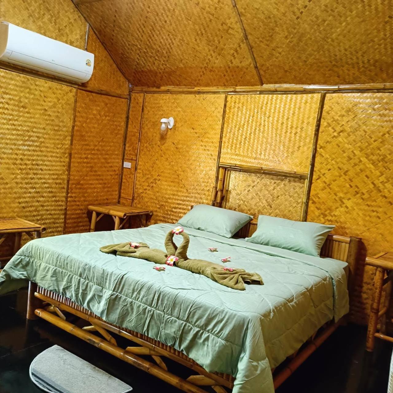 Ratanaporn Green Phuket Exterior photo